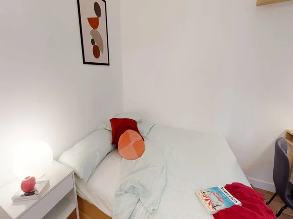 Chambre à Paris - Boulevard Marguerite de Rochechouart