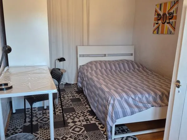 Chambre coloc étudiante