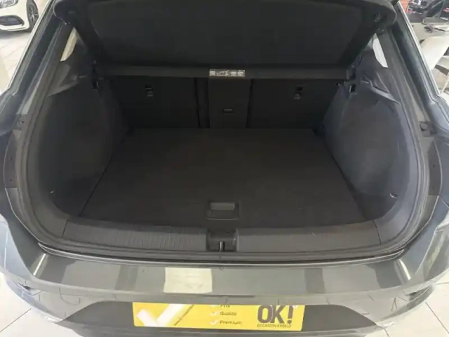 Volkswagen T-Roc united acc car play radar av+a — photo 10