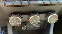 Renault Clio 1.5 dCi 100ch Evolution - 25 — photo 19