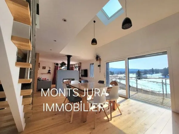 Villa 5 pièces 166 m²