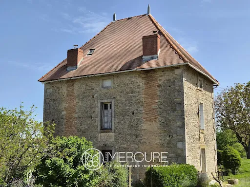 Propriété 6 pièces 125 m²