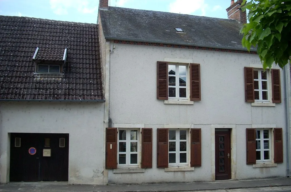 Photo 1