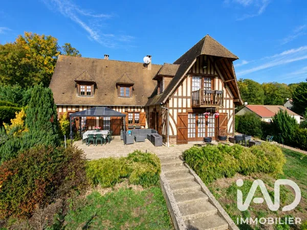 Maison 5 pièces 180 m²