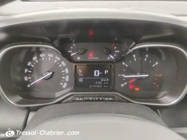 Citroën C3 Aircross puretech 130 s&amp;s eat6 shine — photo 14