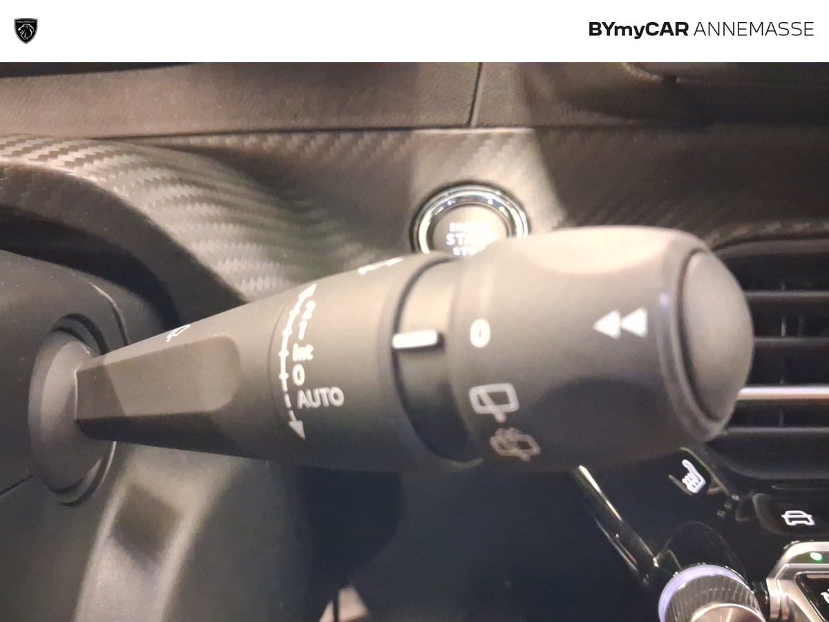 Peugeot 208 Hybrid 145 ch e-DCS6 — photo 33