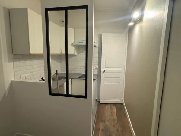 Appartement 2 pièces Paris 18ème