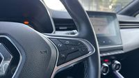 Renault Clio 1.6 E-Tech 140ch Intens -21 — photo 26