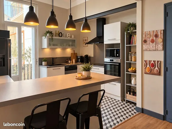Appartement 3 pièces 77 m²