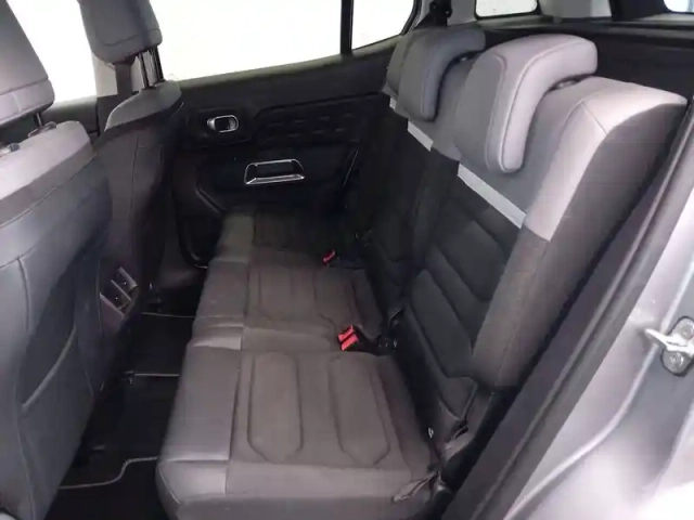 Citroën C5 Aircross hybride rechargeable 180 e-eat8 — photo 31