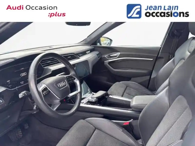 Audi E-Tron sportback 55 quattro 408 ch — photo 11