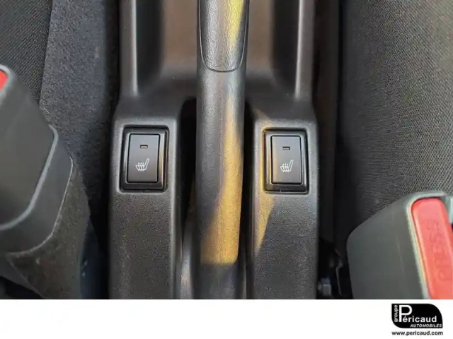 Suzuki Swift 1.2 dualjet hybrid auto — photo 12