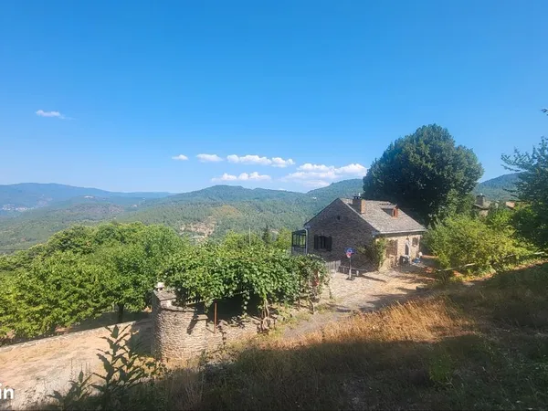 Maison 100m² avec vue panoramique + 15000 m² de terrain