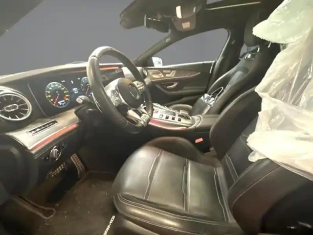 Mercedes Amg Gt 53 4matic+ — photo 10