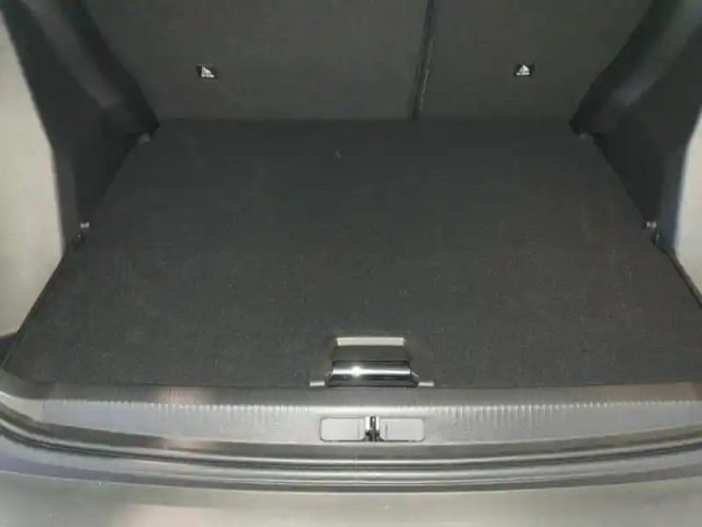 Peugeot 2008 puretech 130 s&amp;s bvm6 — photo 43