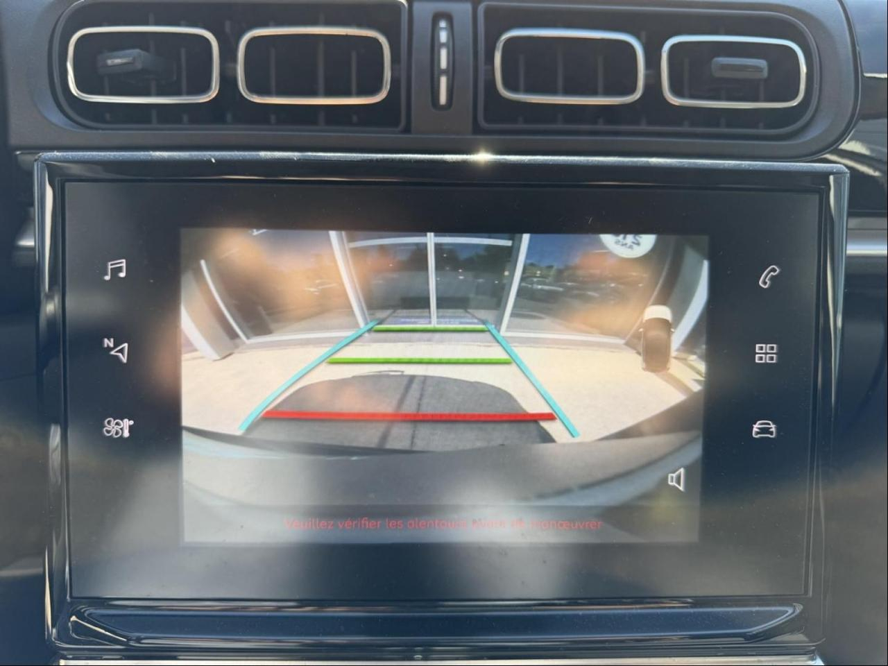 Citroën C3 1.2 puretech 110ch s&s shine 120-123g — photo 12