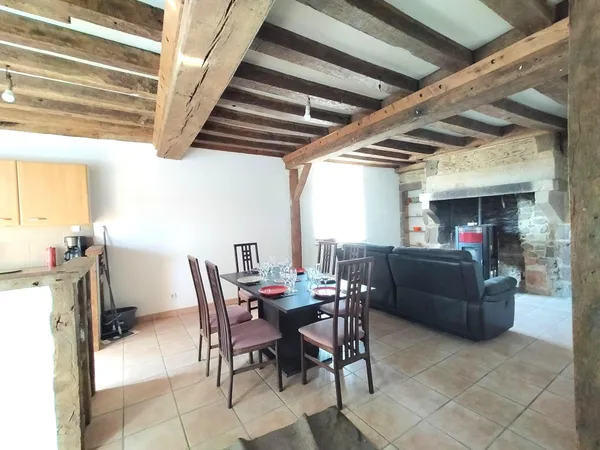 Deux maisons Souge Le Ganelon 7 pièce(s) 170 m2