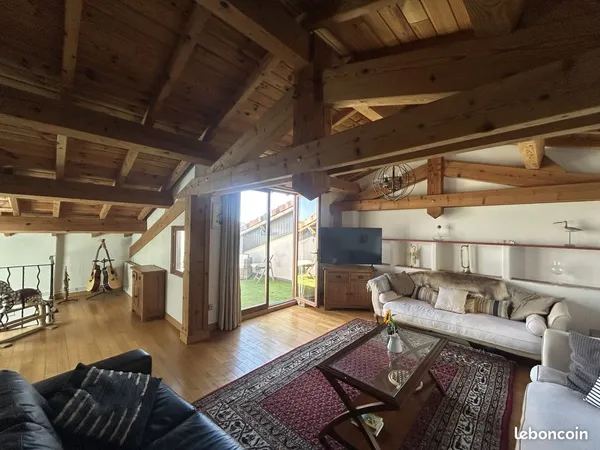 Maison de village 5 pièces 212 m²