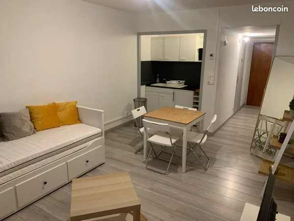 Studio / t1 bis meublé le mans