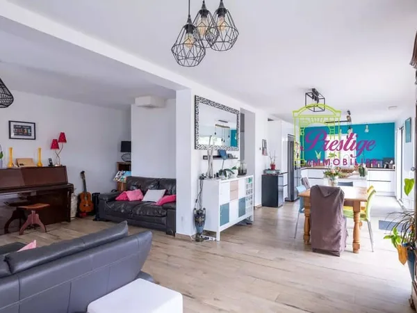 Maison 5 pièces 143 m²