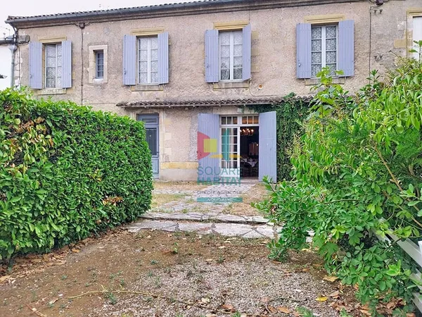 Maison 8 pièces 228 m²