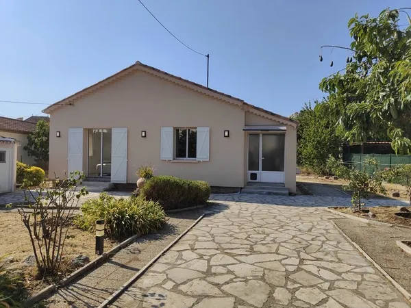 Maison rénovée+ studio indépendant