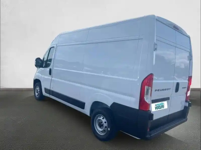 Peugeot Boxer fgn diesel 140 ch l2h2 3.5 t manuelle — photo 7