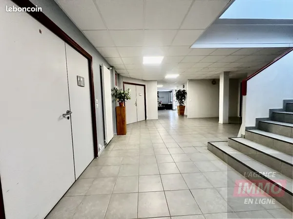 Immeuble 1478 m²