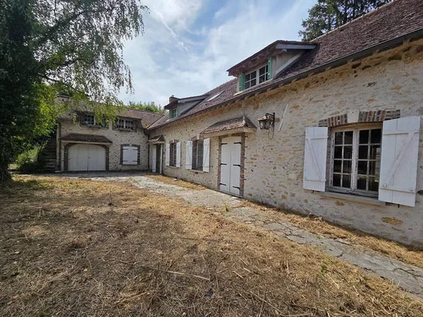 Maison 8 pièces 216 m²
