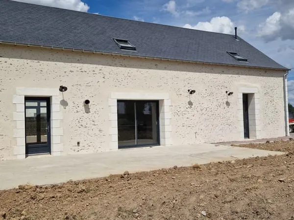 Ancienne grange rénovée avec 3 chambres et jardin