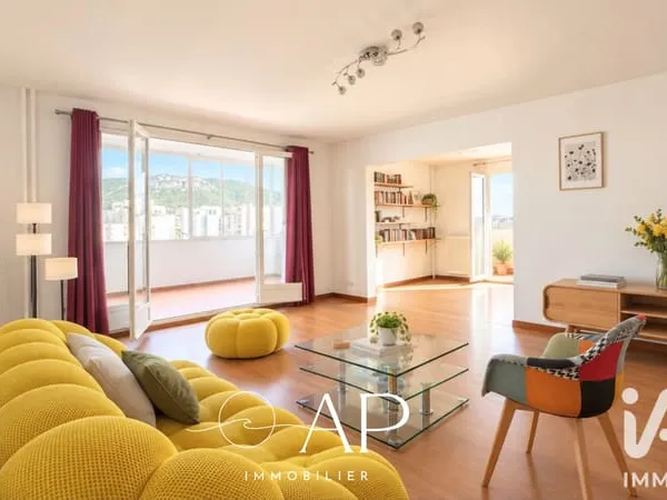 Appartement 4 pièces 91 m²