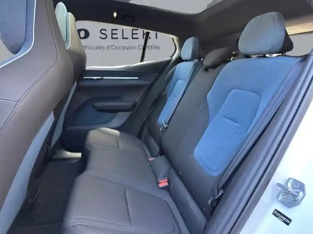 Volvo Ex30 single extended range 272 ch 1edt — photo 9