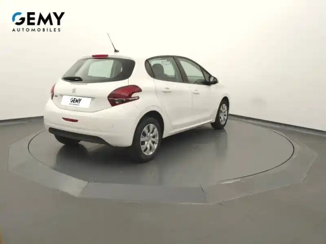Peugeot 208 affaire bluehdi 100 s&amp;s bvm5 — photo 15