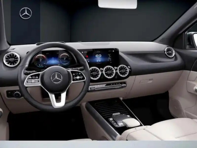 Mercedes Eqa 250 business line — photo 10