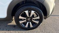 Citroen C3 1.2 PureTech 83ch S&S Shine — photo 11