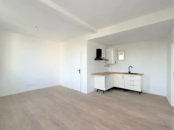 🏢 T2 neuf de 40 m² à l'étage - Coutras centre ✨