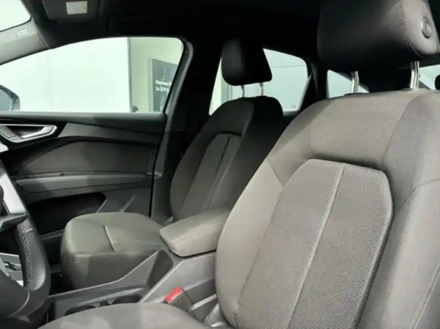 Audi Q4 E-Tron q4 sportback e-tron 35 e-tron 170ch — photo 9