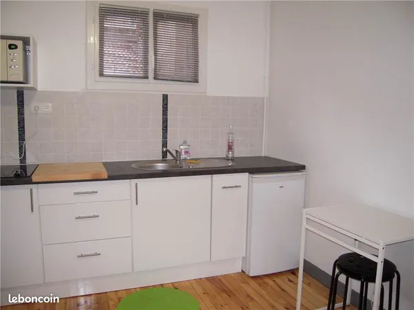 Studio 1 pièce 21 m²