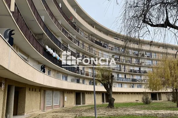 Appartement 4 pièces 79 m²