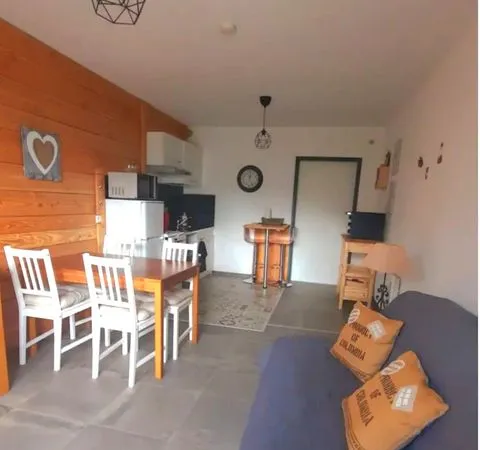 🏡 à vendre - studio rénové à xonrupt-longemer