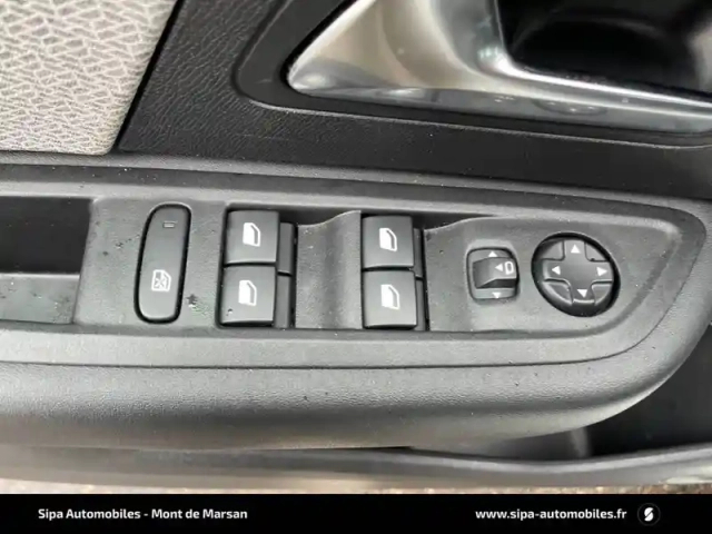 Citroën C4 puretech 130 s&amp;s eat8 — photo 12