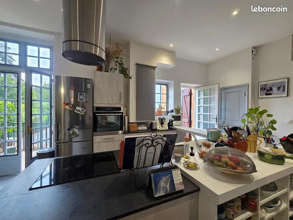 COUP DE CŒUR - T4 DUPLEX 137 m² - ALIX (69380)