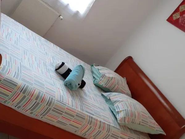 Chambre meublée dans grand appartement récent, Valence centre, préfecture et bord du Rhône