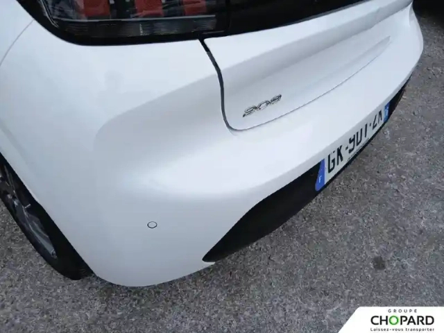 Peugeot 208 puretech 100 s&amp;s bvm6 — photo 11