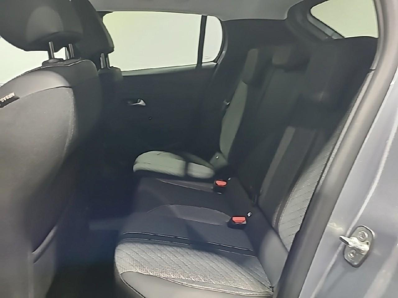 Peugeot 208 hybrid 100 e-dcs6 allure — photo 13