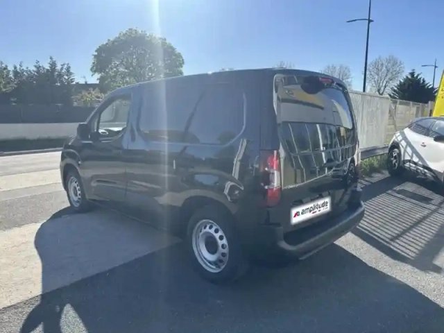 Opel Combo cargo m diesel 130ch automatique pack premium connect — photo 7