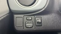 Toyota Yaris HSD 100h Style 5p — photo 28