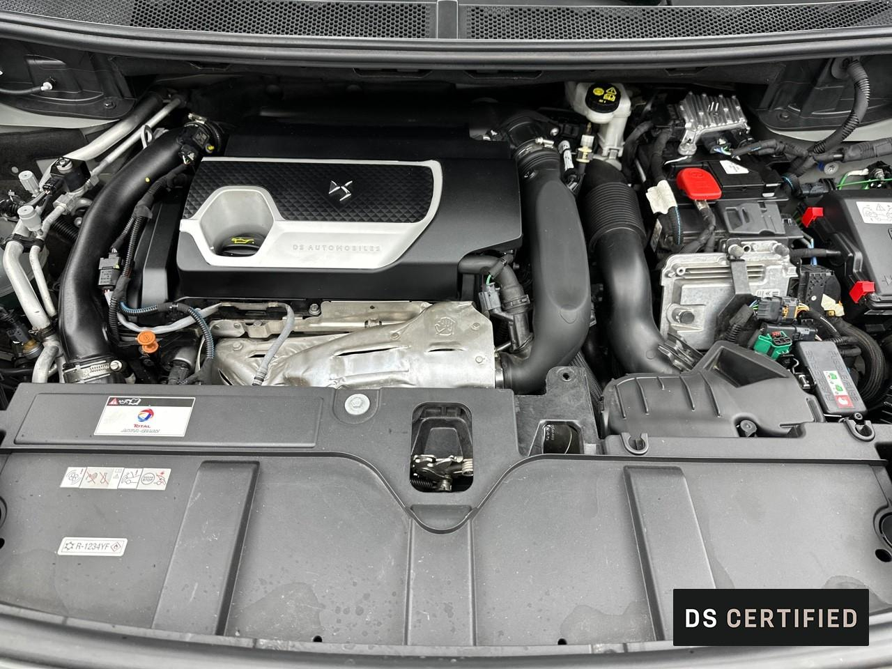 Ds Ds 7 crossback hybride rechargeable e-tense 300 eat8 4x4 opera — photo 15