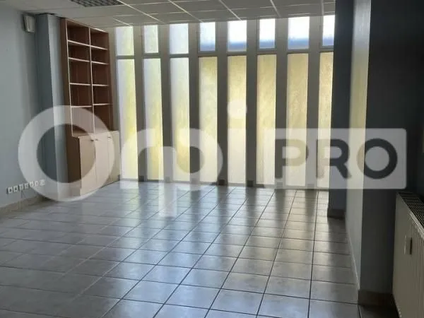 Bureau 253 m²