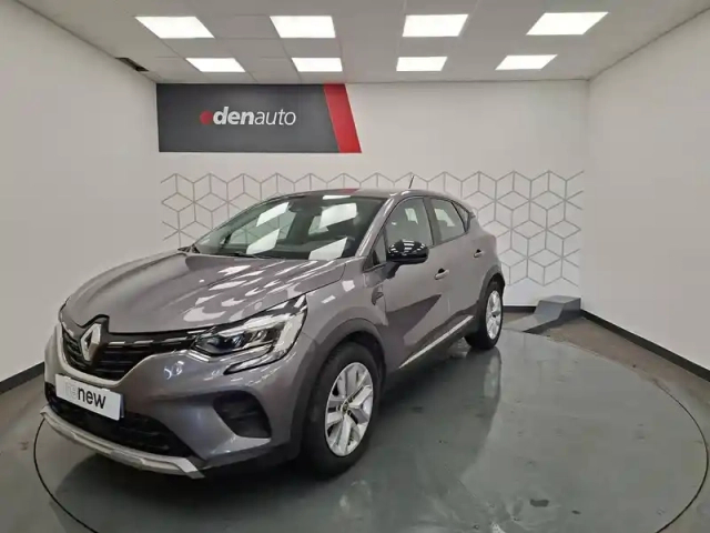 Renault Captur blue dci 115
